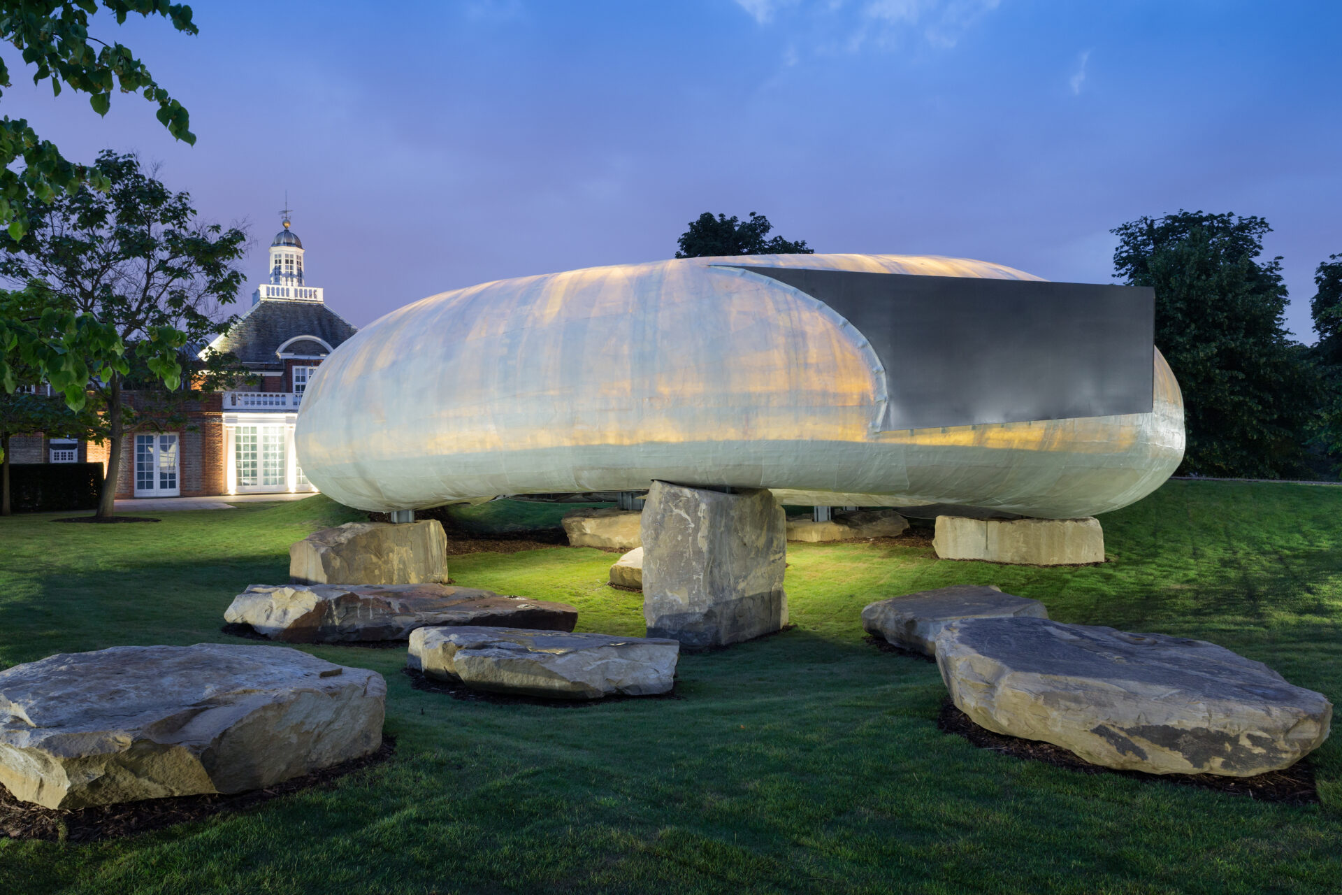 Smiljan Radić, 14th Serpentine Gallery Pavilion, London, 2014 (c) Iwan Baan